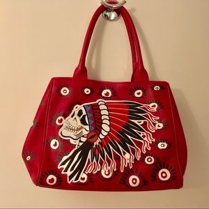 Woman leather handbag